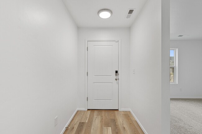 Foto del edificio - 17569 N Onaway Ave
