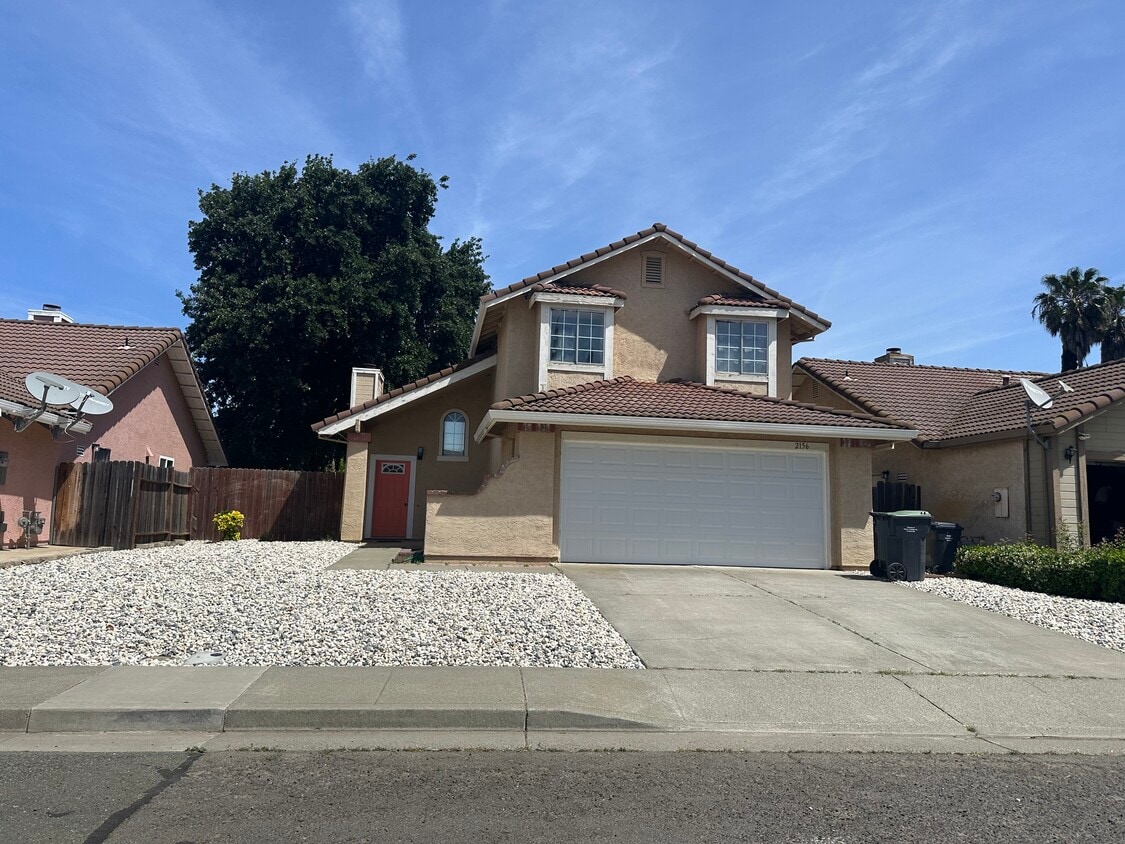 Foto principal - 2156 Sunhaven Cir