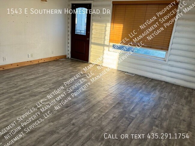 Foto del edificio - 4 bedroom home in Enoch