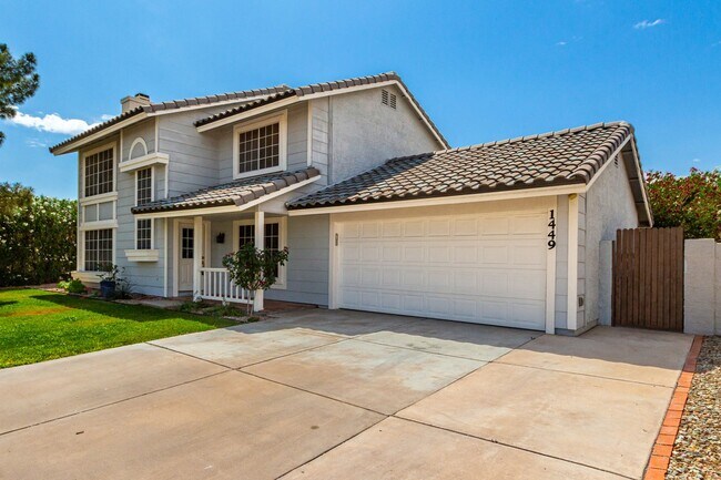 Foto del edificio - Inviting 4-Bedroom Home with Included Land...