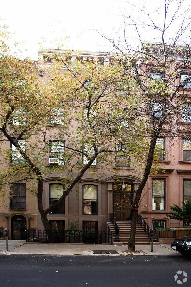 Foto del edificio - 118 Remsen St