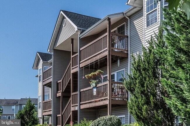 Foto del edificio - 110 Brookland Ct