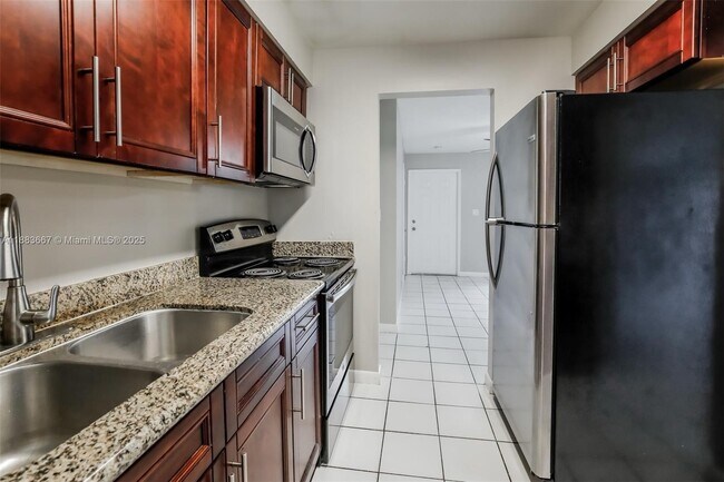 Foto del edificio - 1850 NW 47th Ave