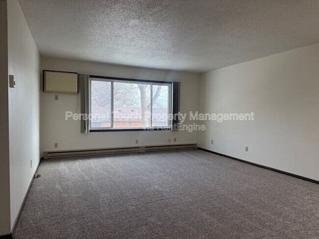 Foto del edificio - 1050 Front St