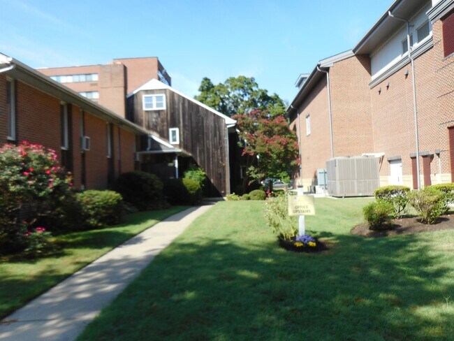 Foto del edificio - 116 N Union Ave