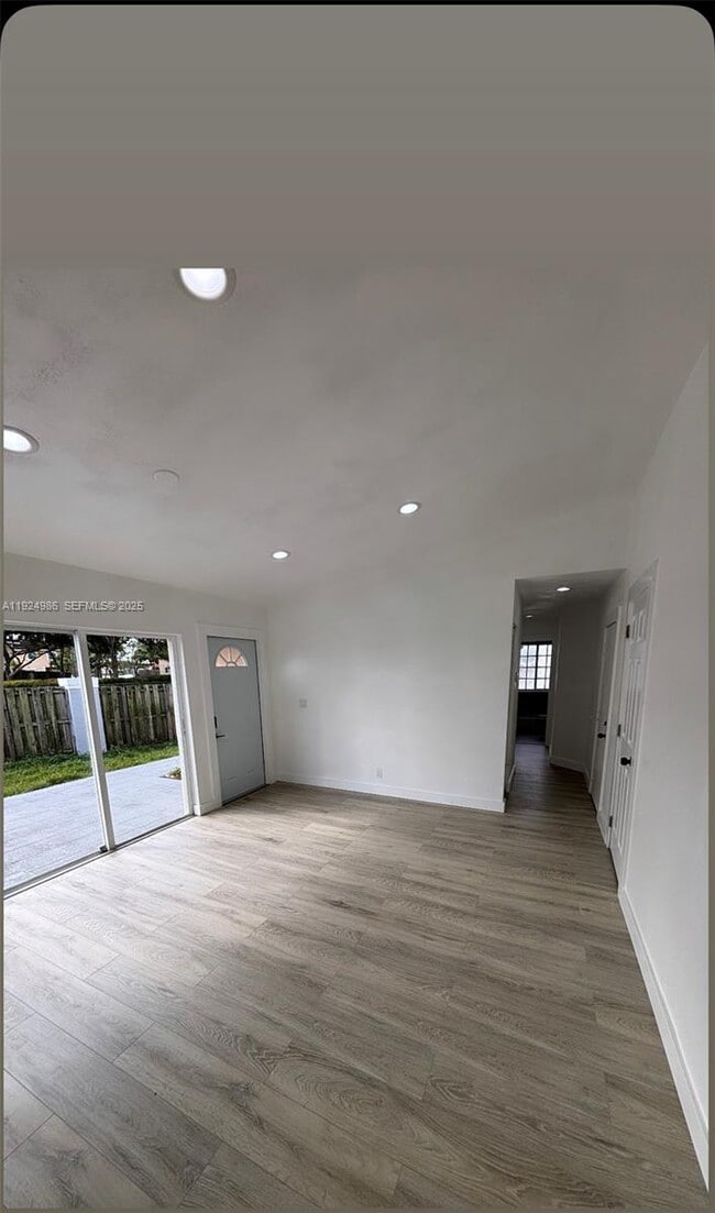 Foto del edificio - 17191 SW 139th Ct