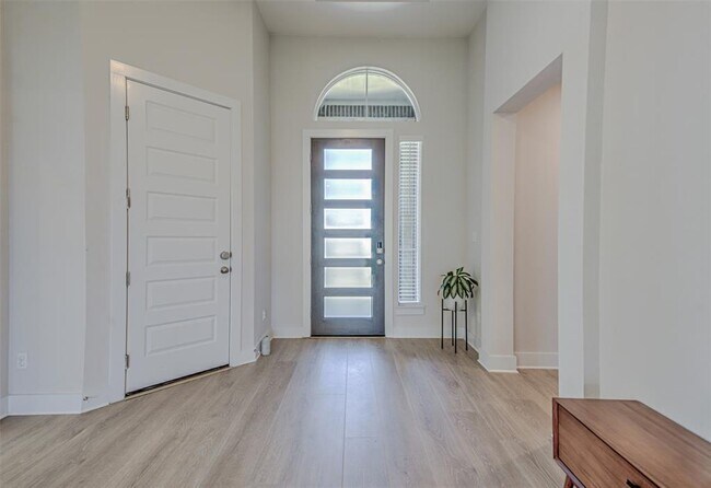 Building Photo - 20933 Claire Jean Path
