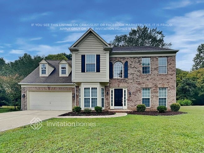 Building Photo - 8934 Lizzie Ln