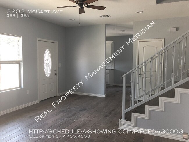 Building Photo - 3203 McCart Ave