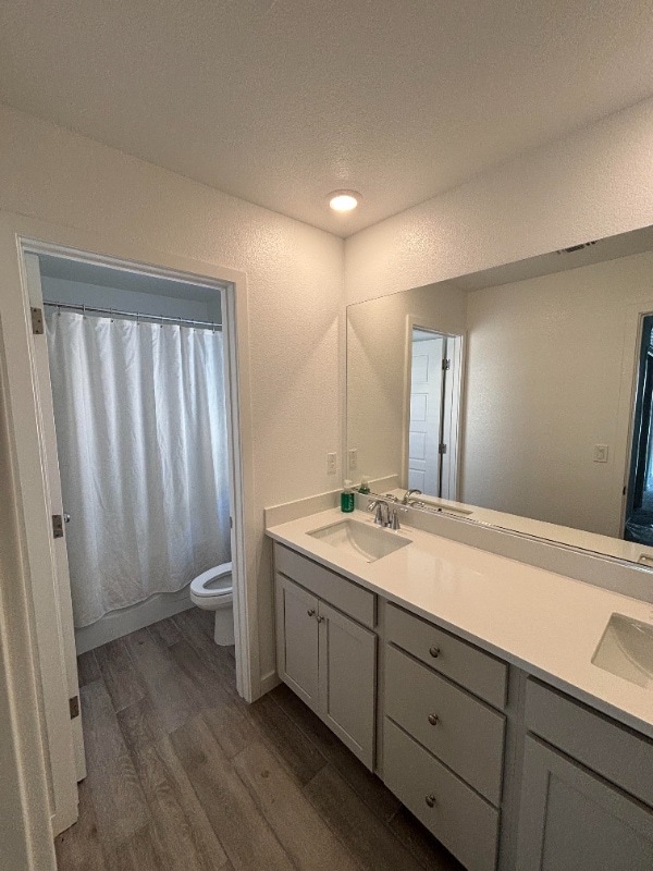 Building Photo - 1069 Lost Creek Ranch Dr