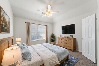 Building Photo - 14213 Stone Bluff Ln