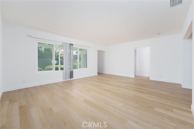 Foto del edificio - 9521 Ives St