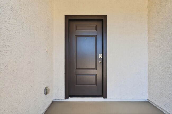 Building Photo - Modern Living Meets Comfort in This Move-In Ready 3-Bed Home