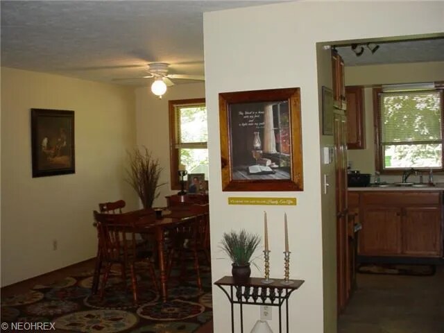 Foto del edificio - 6685 Ravenwood Ave NW