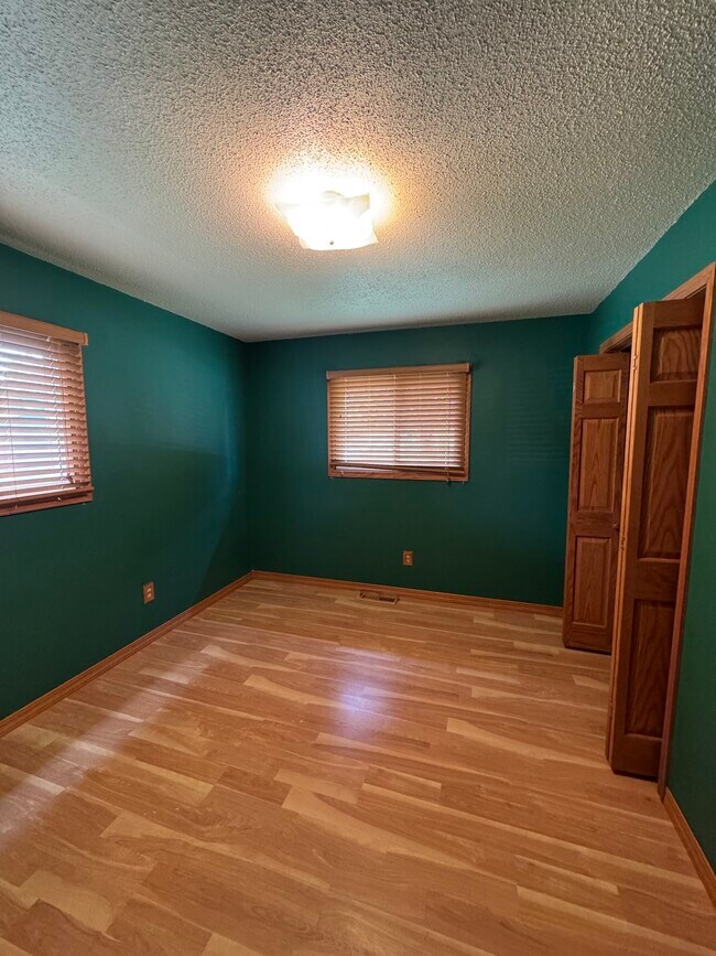 Foto del edificio - 1527 Holley St