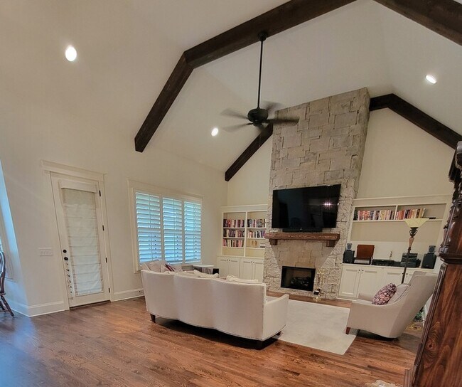 Foto del edificio - 4174 Old Light Cir