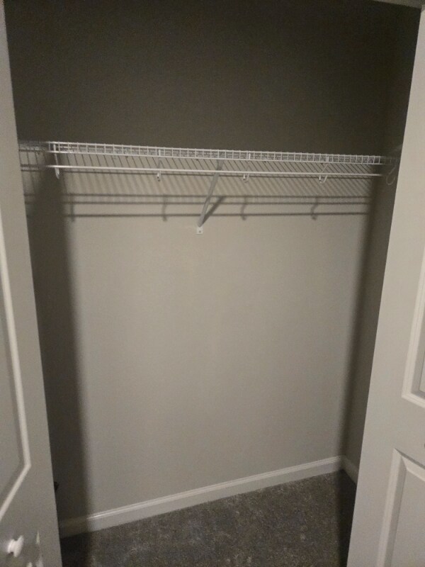 Foto del edificio - 1391 Mount Royal Dr