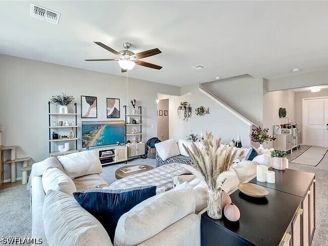 Building Photo - 43837 Cattleman Dr