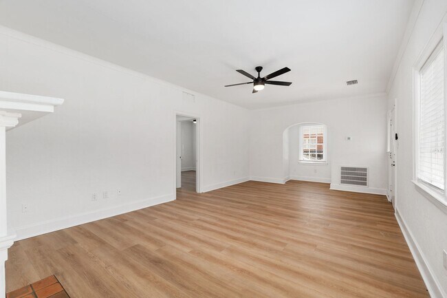 Foto del edificio - 1226 NW 4th Ave