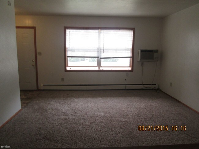 Building Photo - 1115 Campbell Dr