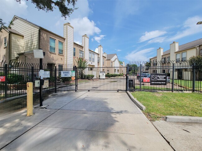 Foto del edificio - 8299 Cambridge St