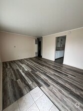 Building Photo - 3412 Oxbow St