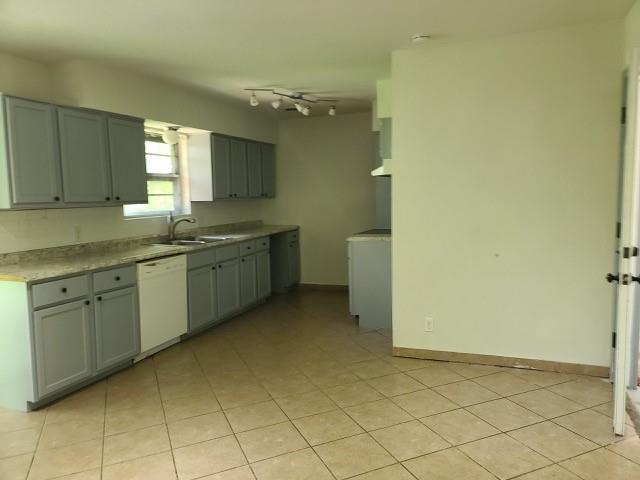 Foto del edificio - 205 NE Murphy Rd