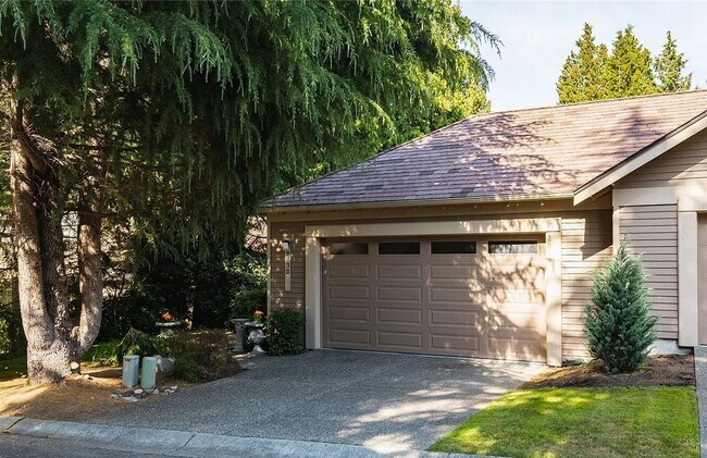 Foto del edificio - 9032 Gleneagle Dr