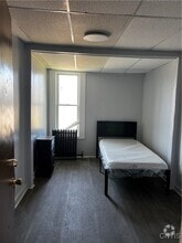 Building Photo - 219 E Manlius St