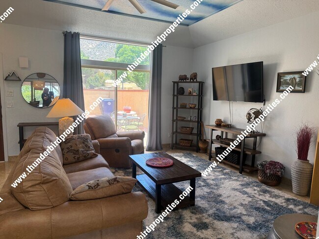 Foto del edificio - 65 Pheasant Hill Dr NE