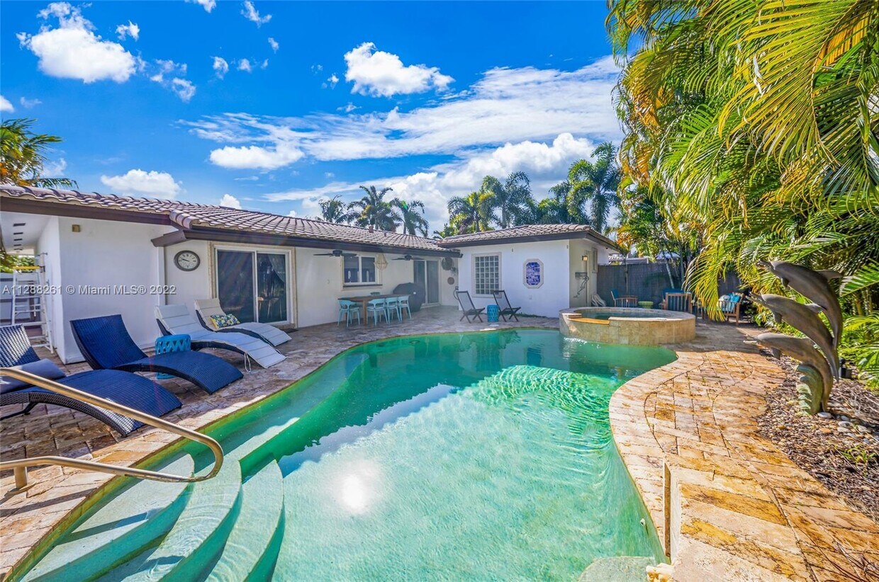 Fort Lauderdale, 
                        , –