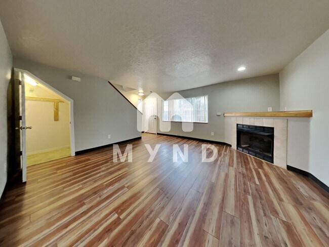 Foto del edificio - 27 NE 179th Ave