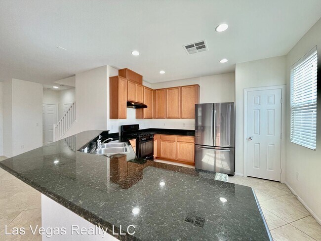 Foto del edificio - 3 br, 2.5 bath House - 7059 Placid Lake Ave