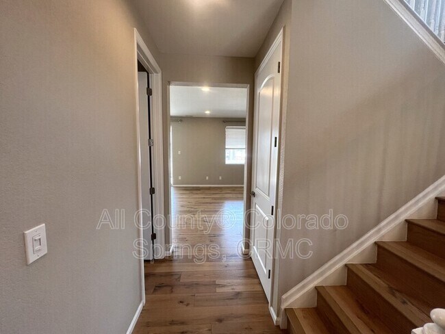 Building Photo - 2703 Gobi Dr