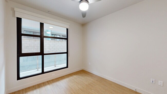 Interior Photo - Junction Santa Monica