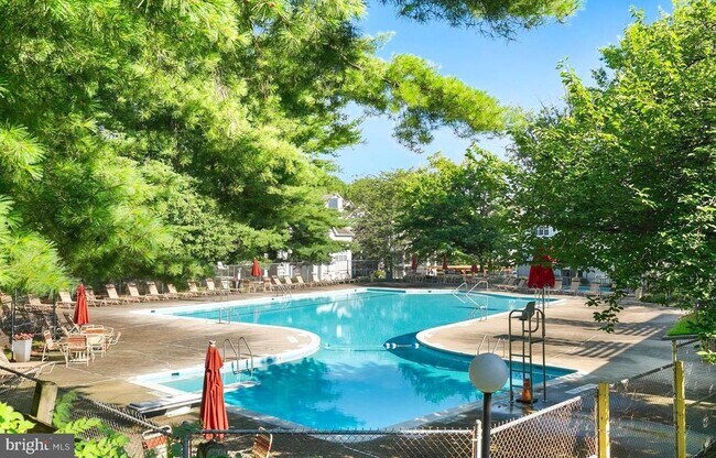 Foto del edificio - 18403 Bishopstone Ct