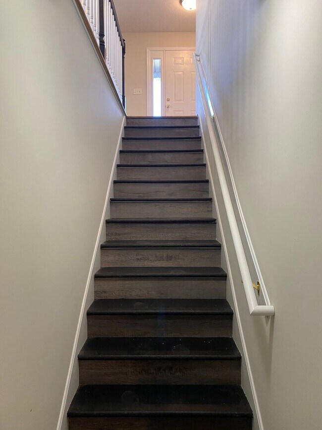 Foto del edificio - 3 br, 2 bath House - 7302 Strive Lane