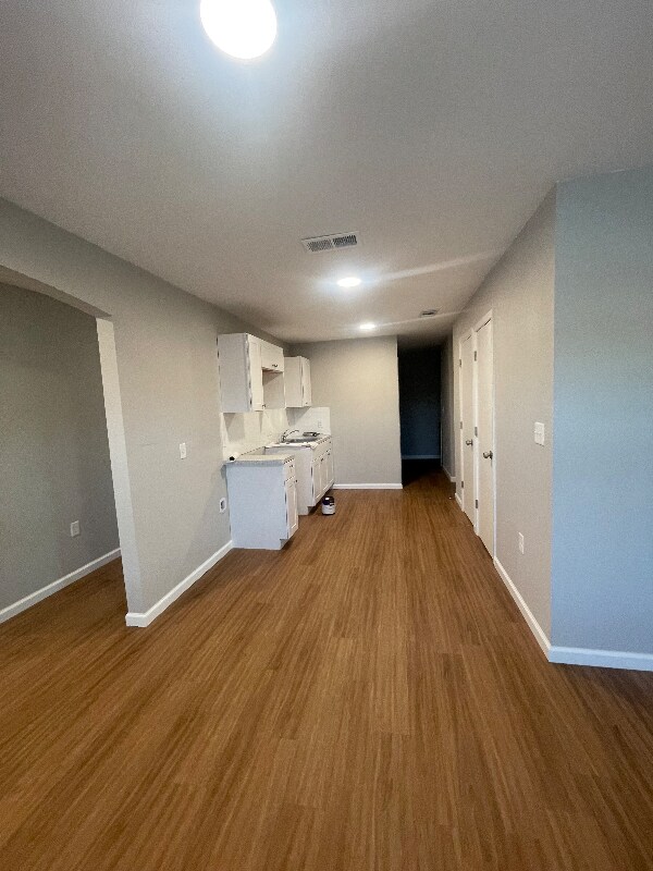 Foto del edificio - 315 N Merrill Ave