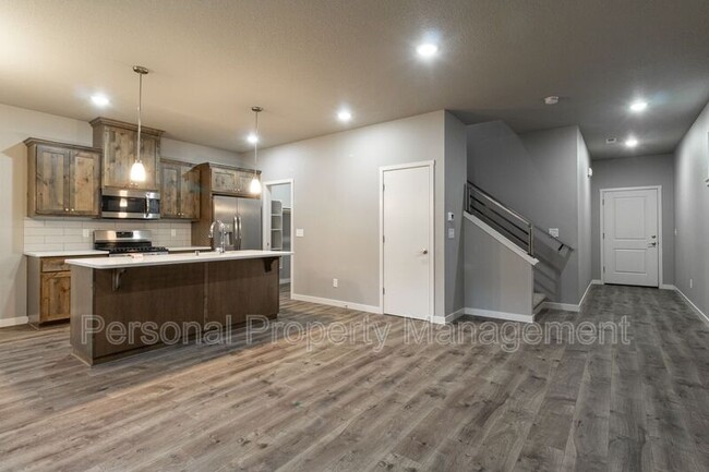 Foto del edificio - 3529 NE 61st Way