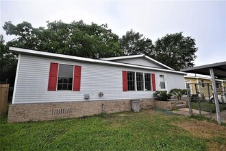 Building Photo - 607 Vista Ave