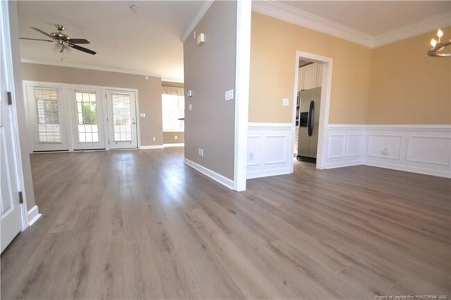 Foto del edificio - 1304 Goldspot Ct