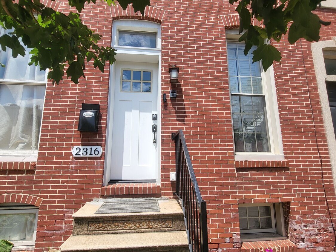 Primary Photo - Charming 2Bed/3Bath in Patterson Place