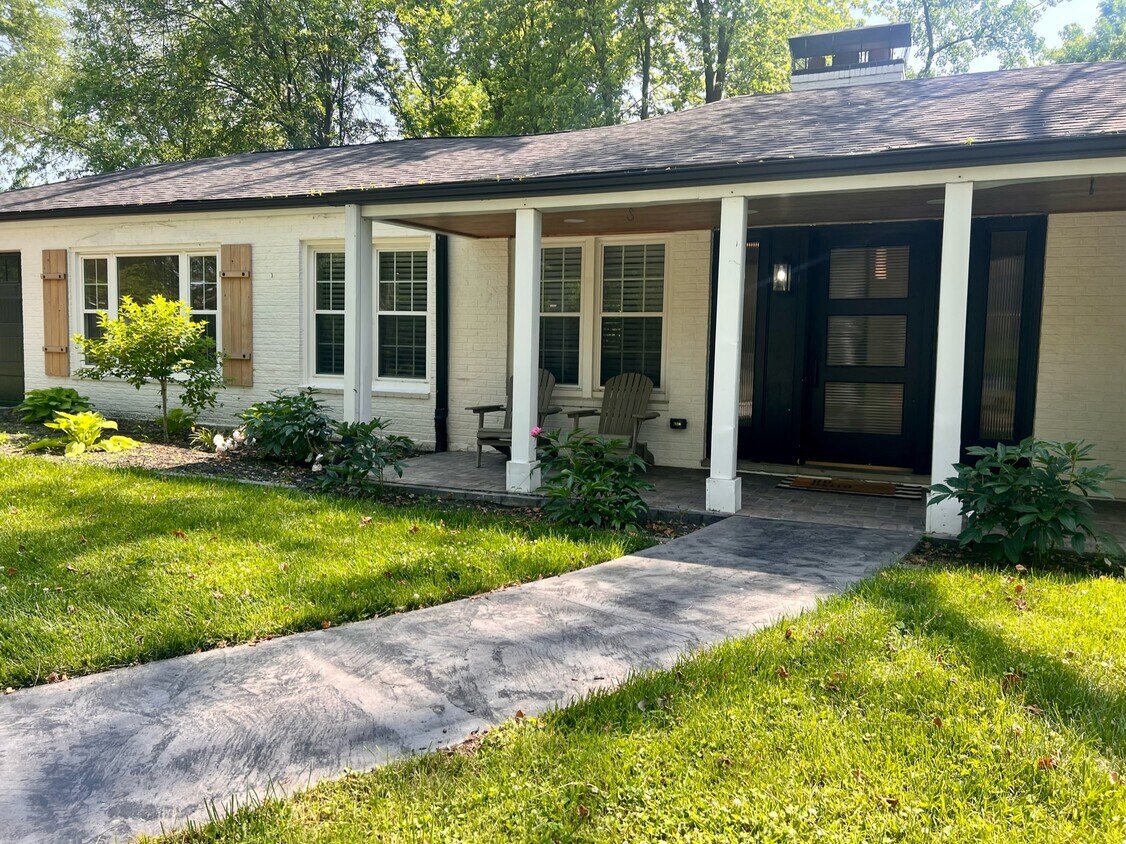 15 Foxboro Rd, St. Louis, MO 63124 House Rental in St. Louis, MO