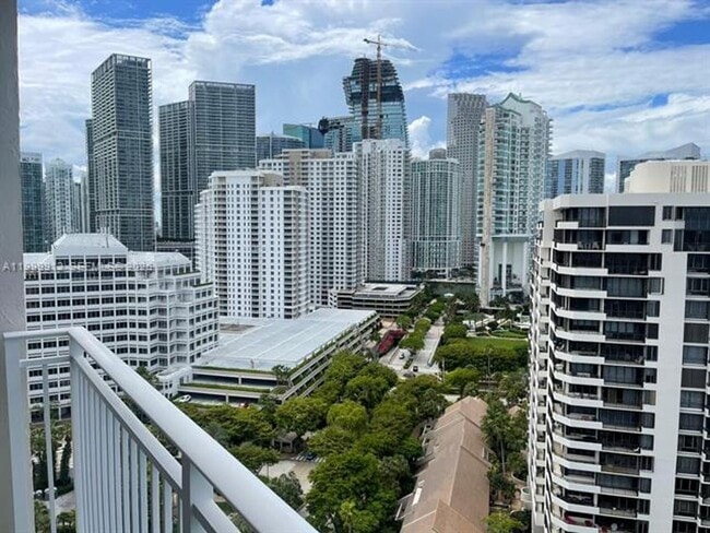 Foto del edificio - 770 Claughton Island Dr
