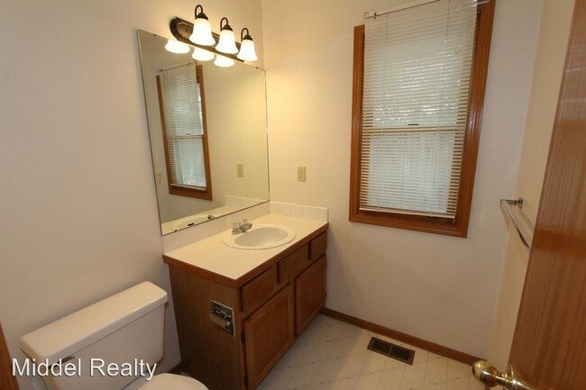 Foto del edificio - 3 br, 2.5 bath House - 5547 Fossil Court E