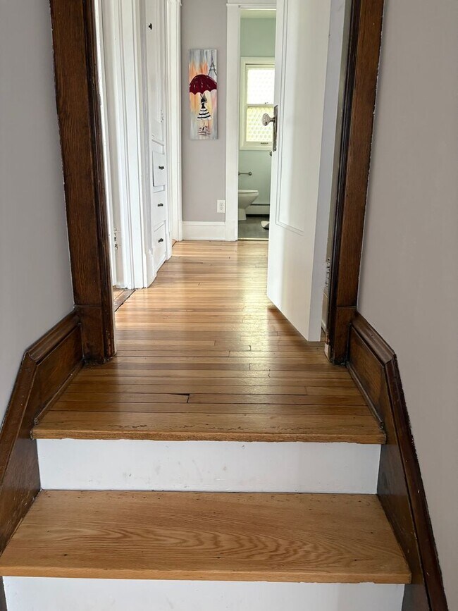 Foto del edificio - 5 Bedroom Single Family House