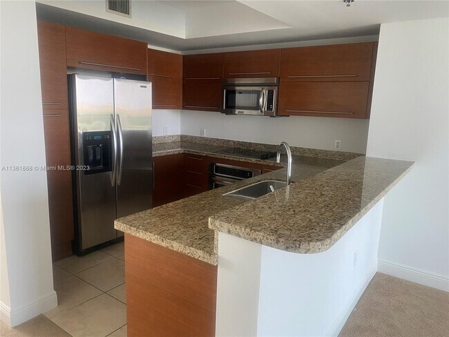 Foto del edificio - 2681 N Flamingo Rd