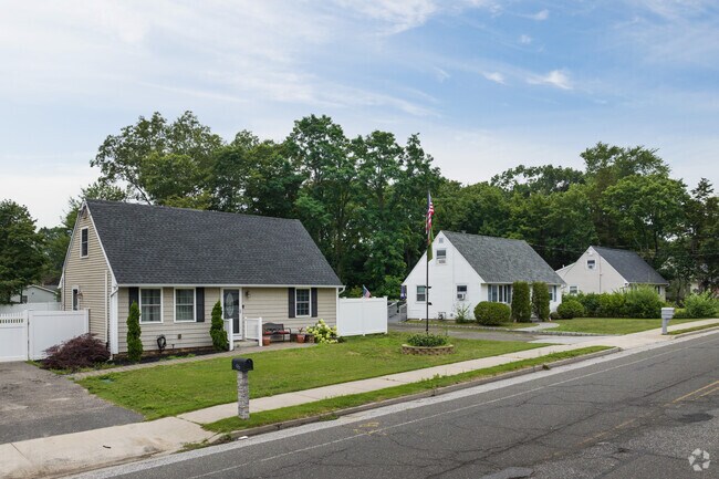 Cape style homes can be found in Centereach.