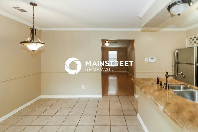 Foto del edificio - 3 Bedroom Pet-Friendly Home in Cordova, TN with Main Street Renewal