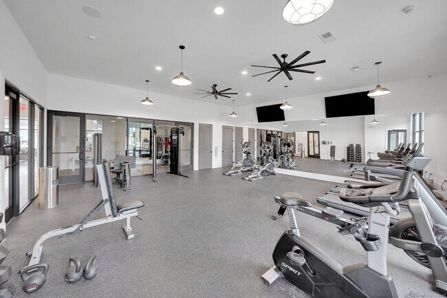 Foto del edificio - 280 Salmon Brook St
